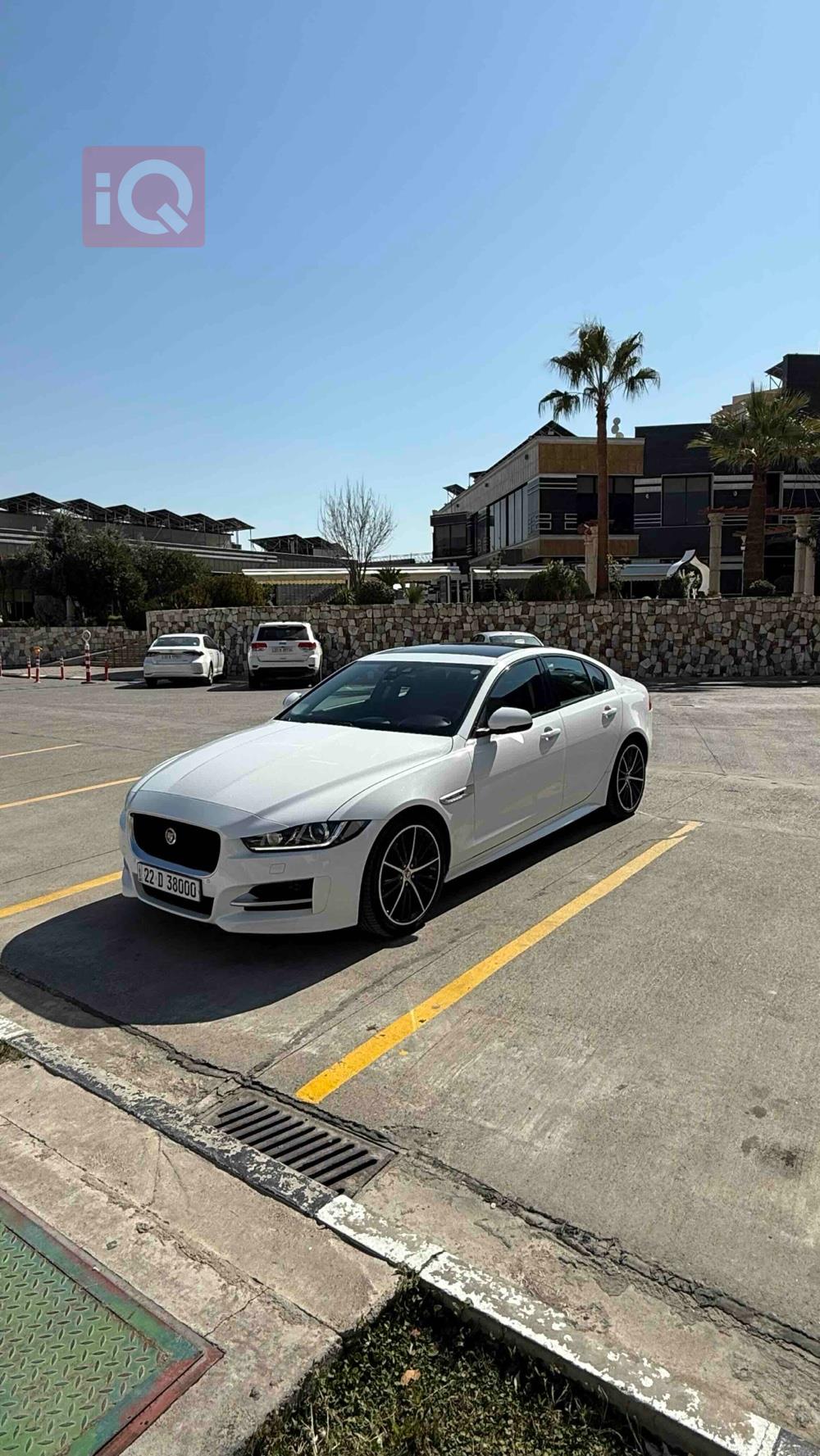 Jaguar XE
